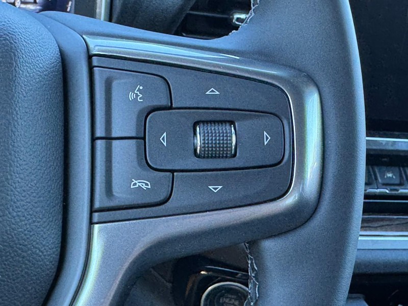 Chevrolet Silverado 1500 Vehicle Image 11