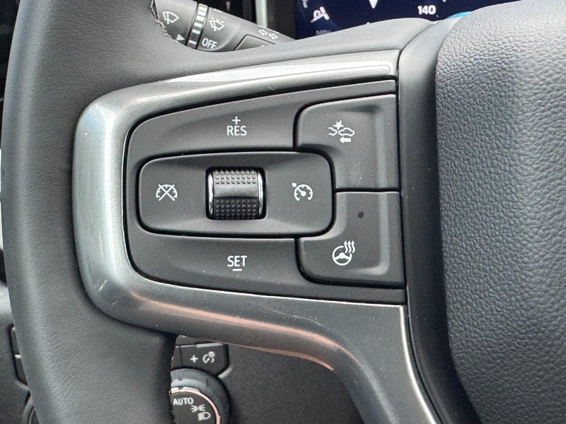 Chevrolet Silverado 1500 Vehicle Image 13