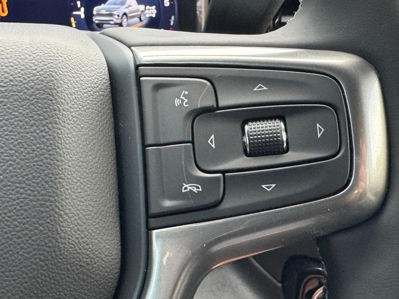 Chevrolet Silverado 1500 Vehicle Image 14