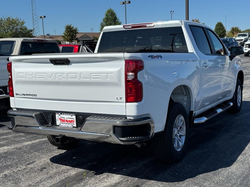 Chevrolet Silverado 1500 Vehicle Image 03