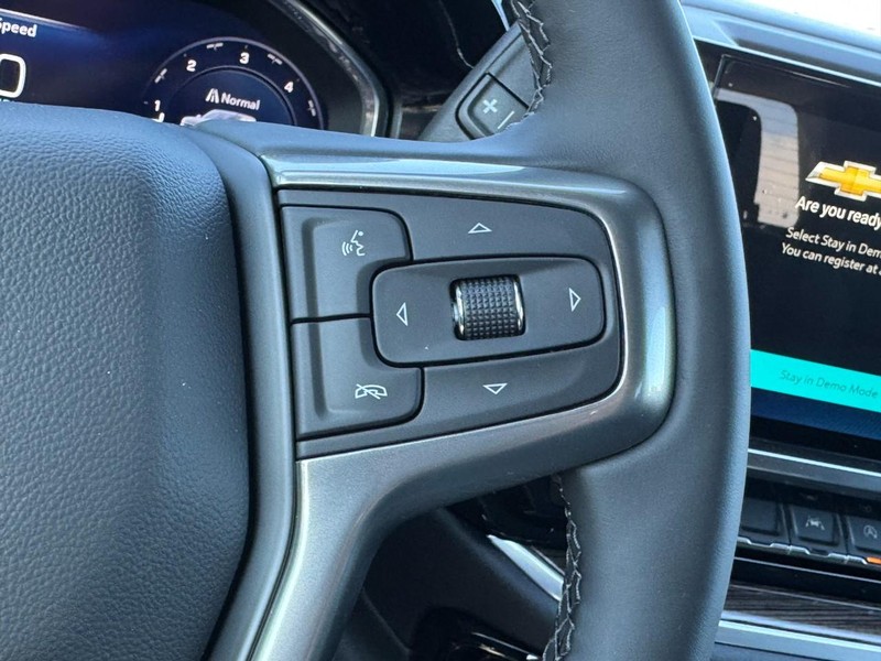 Chevrolet Silverado 1500 Vehicle Image 11