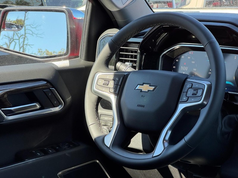 Chevrolet Silverado 1500 Vehicle Image 07