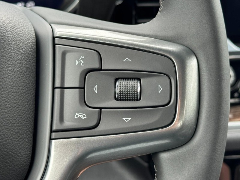 Chevrolet Silverado 1500 Vehicle Image 11