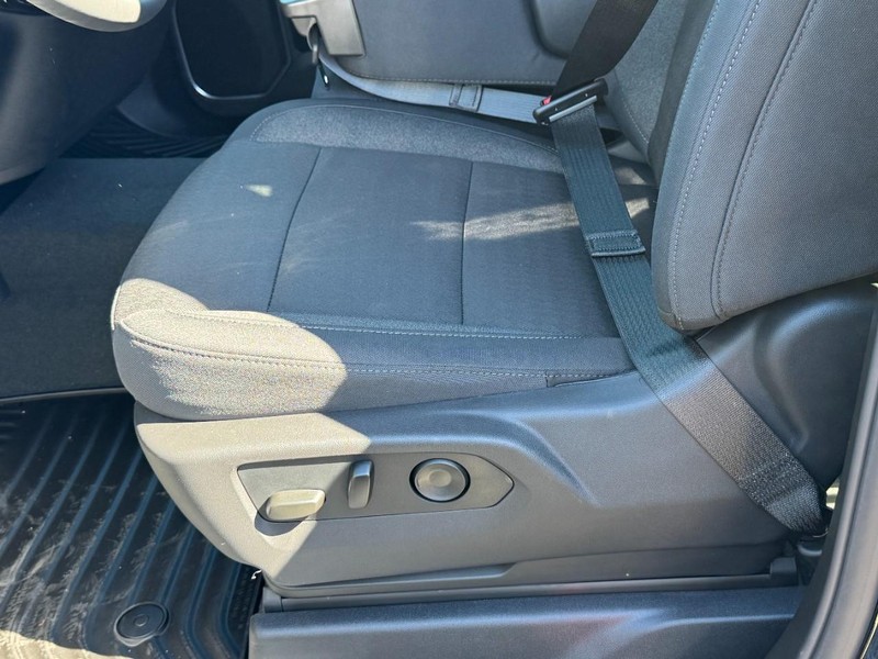 Chevrolet Silverado 1500 Vehicle Image 14