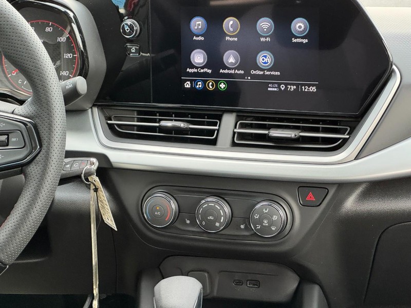 Chevrolet Trax Vehicle Image 08