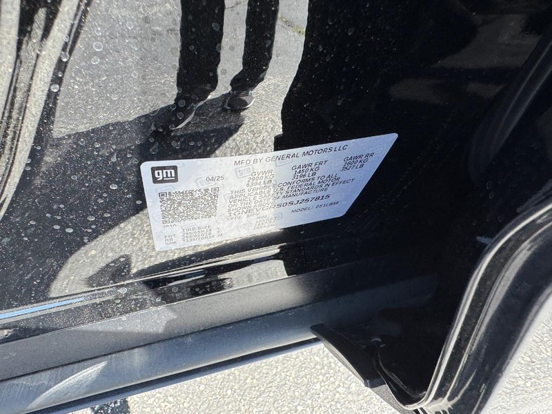 Chevrolet Traverse Vehicle Full-screen Gallery Image 19