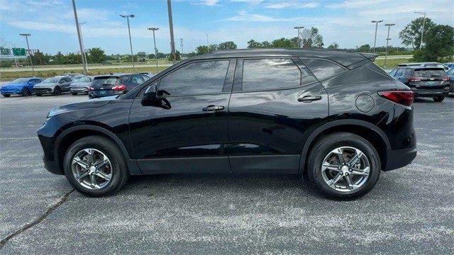 Chevrolet Blazer Vehicle Full-screen Gallery Image 5