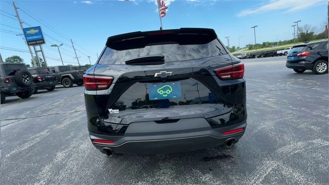 Chevrolet Blazer Vehicle Full-screen Gallery Image 7