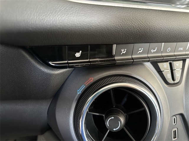 Chevrolet Blazer Vehicle Full-screen Gallery Image 32