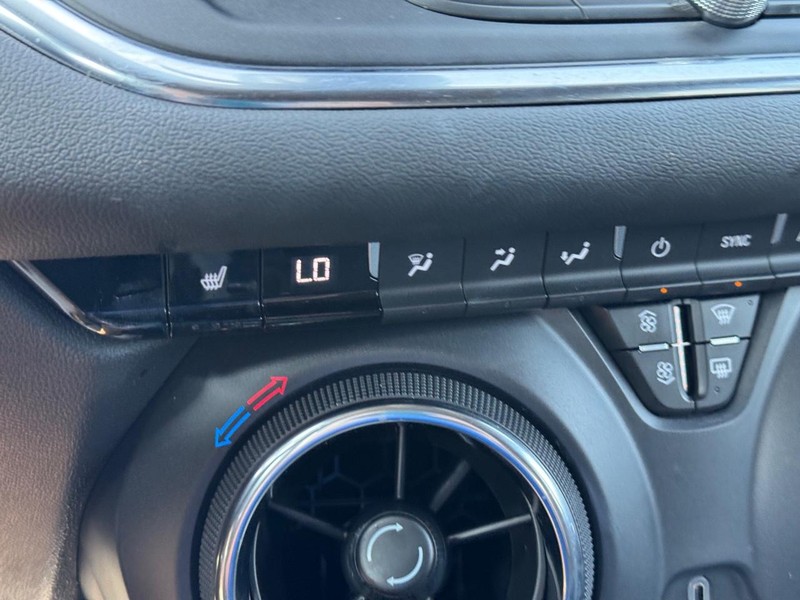 Chevrolet Blazer Vehicle Full-screen Gallery Image 20