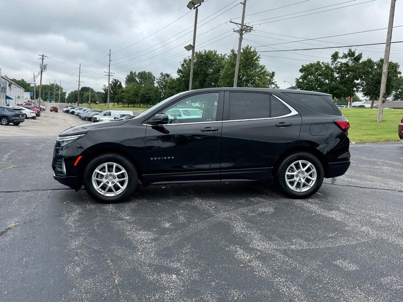 Chevrolet Equinox Vehicle Full-screen Gallery Image 2