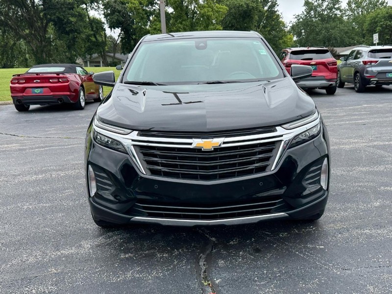 Chevrolet Equinox Vehicle Full-screen Gallery Image 8