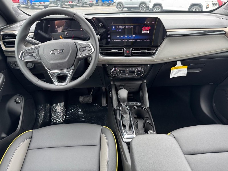 Chevrolet TrailBlazer Vehicle Full-screen Gallery Image 6