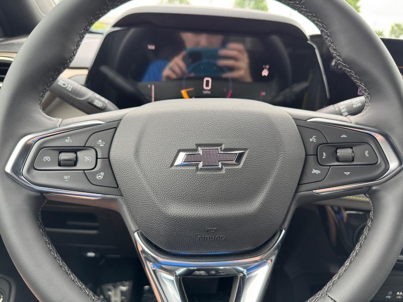 Chevrolet TrailBlazer Vehicle Full-screen Gallery Image 12