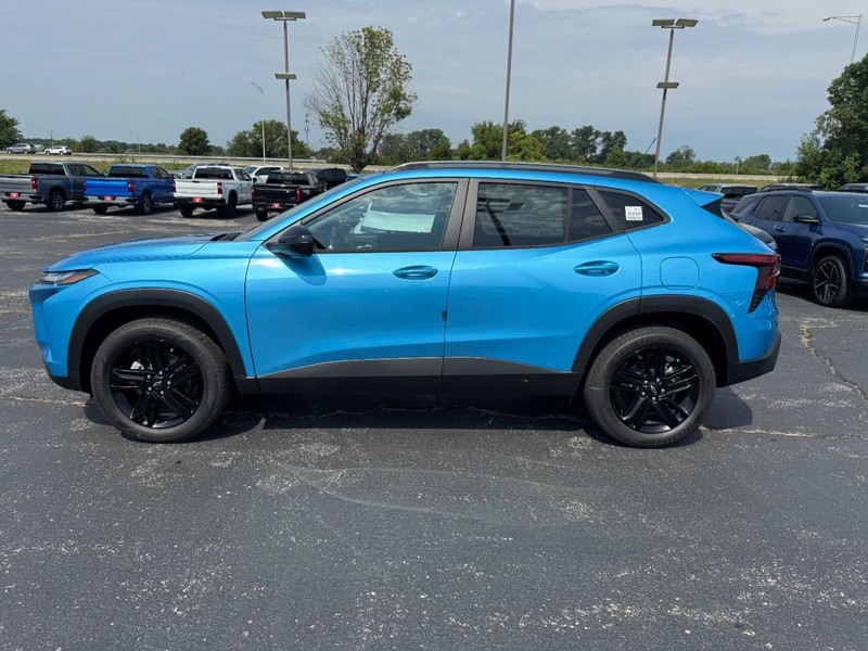 Chevrolet Trax Vehicle Full-screen Gallery Image 2