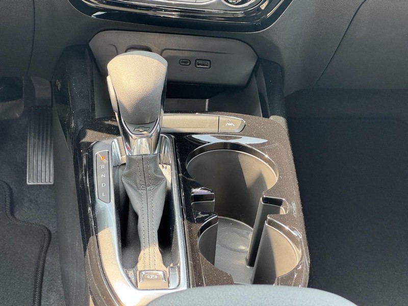 Chevrolet Trax Vehicle Full-screen Gallery Image 9