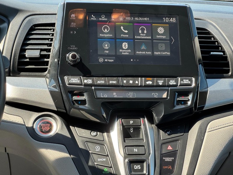 Honda Odyssey Vehicle Full-screen Gallery Image 13