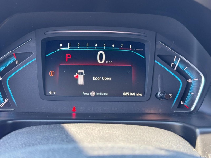 Honda Odyssey Vehicle Full-screen Gallery Image 18