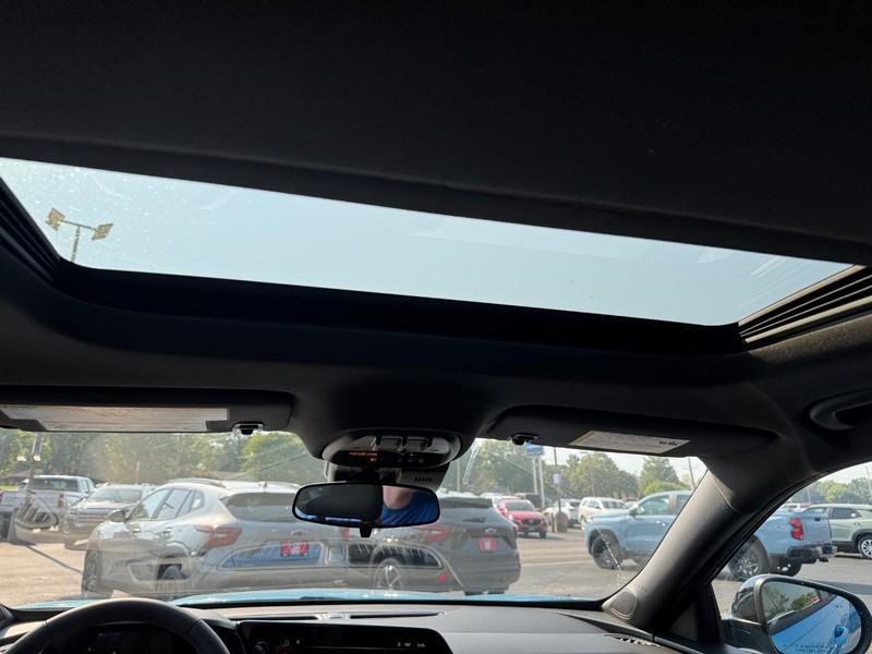 Chevrolet Trax Vehicle Full-screen Gallery Image 6