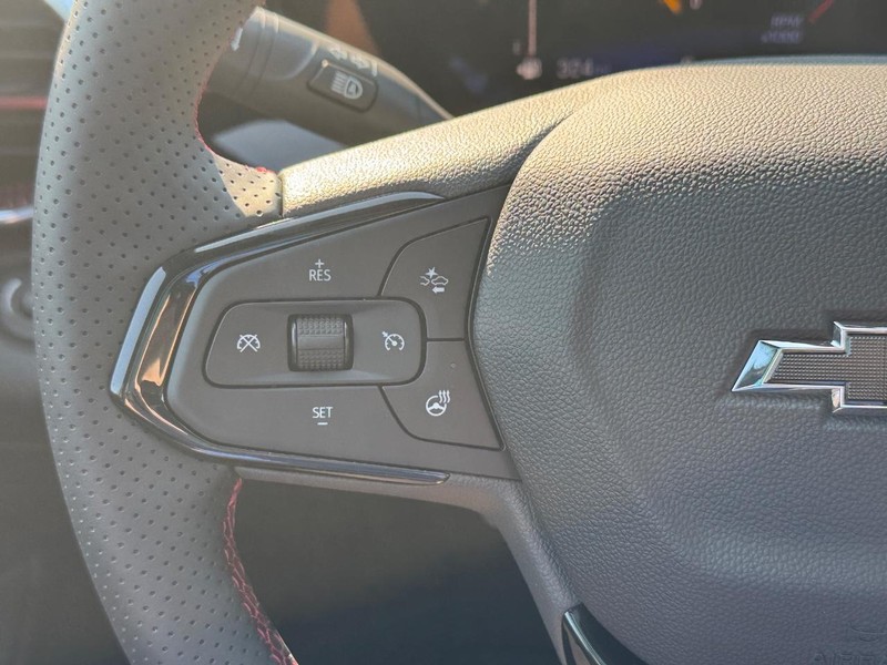 Chevrolet Trax Vehicle Full-screen Gallery Image 14