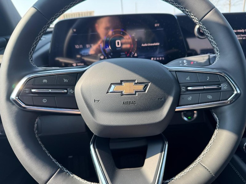 Chevrolet Traverse Vehicle Full-screen Gallery Image 14