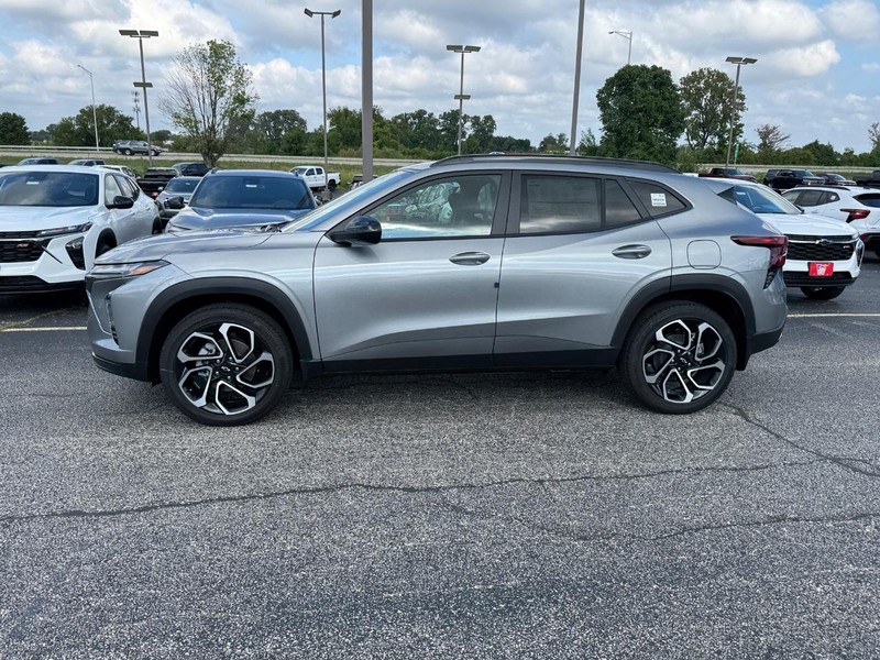 Chevrolet Trax Vehicle Full-screen Gallery Image 2