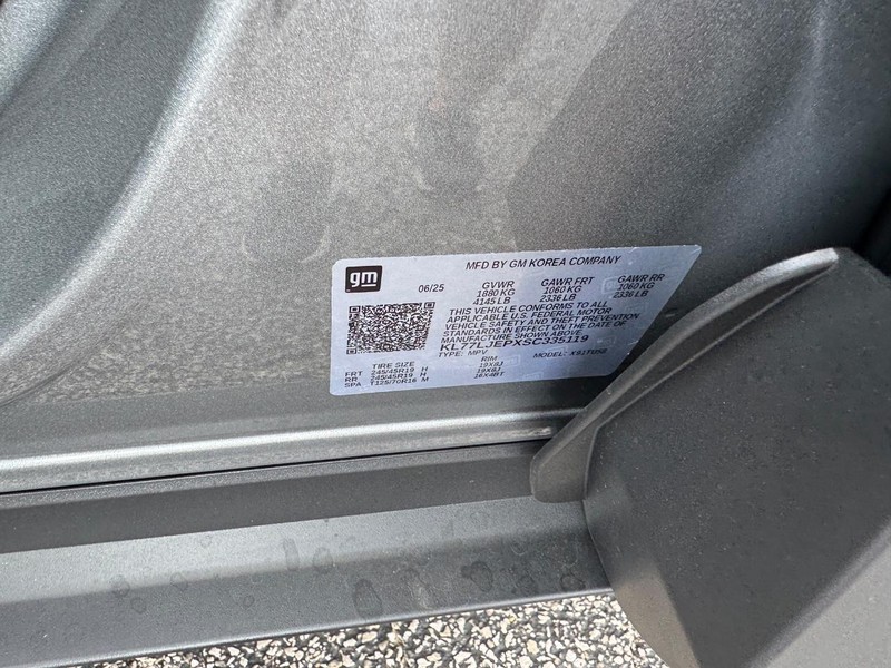 Chevrolet Trax Vehicle Full-screen Gallery Image 18