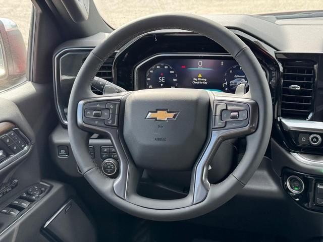 Chevrolet Silverado 1500 Vehicle Full-screen Gallery Image 7