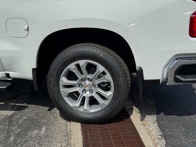 Chevrolet Silverado 1500 Vehicle Full-screen Gallery Image 4