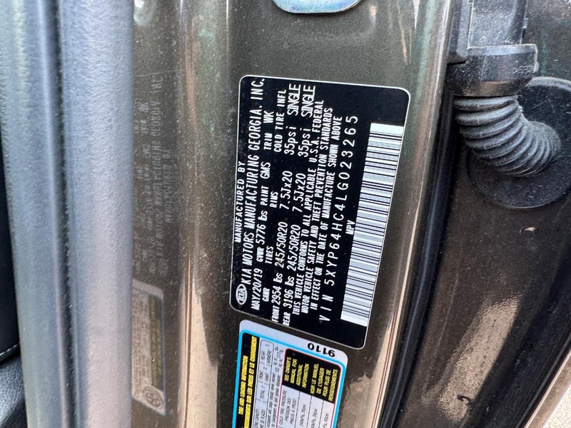 Kia Telluride Vehicle Full-screen Gallery Image 24