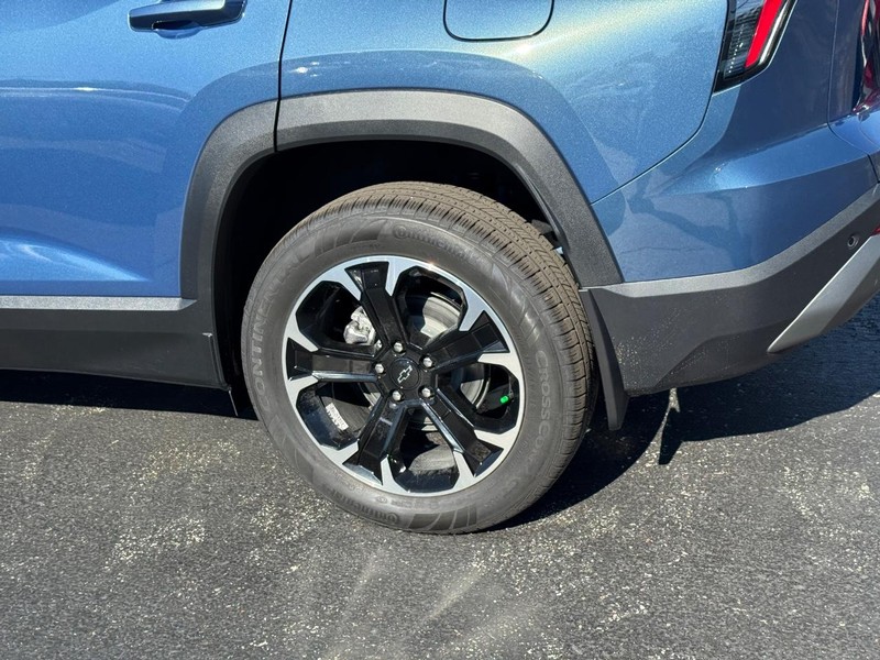 Chevrolet Equinox Vehicle Full-screen Gallery Image 4