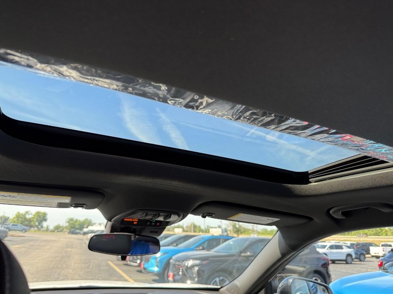 Chevrolet Trax Vehicle Full-screen Gallery Image 6