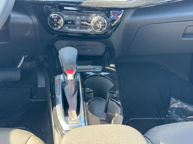 Chevrolet Trax Vehicle Full-screen Gallery Image 10