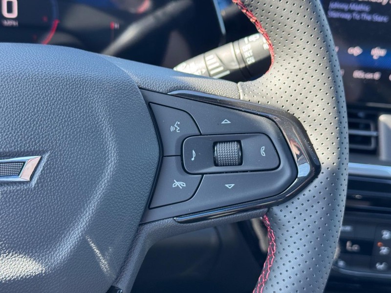 Chevrolet Trax Vehicle Full-screen Gallery Image 14