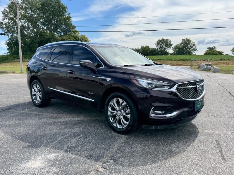 Buick Enclave Vehicle Full-screen Gallery Image 7