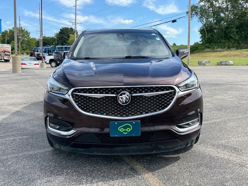 Buick Enclave Vehicle Full-screen Gallery Image 8