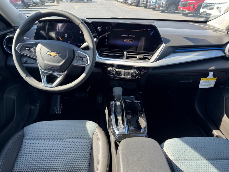 Chevrolet Trax Vehicle Full-screen Gallery Image 6