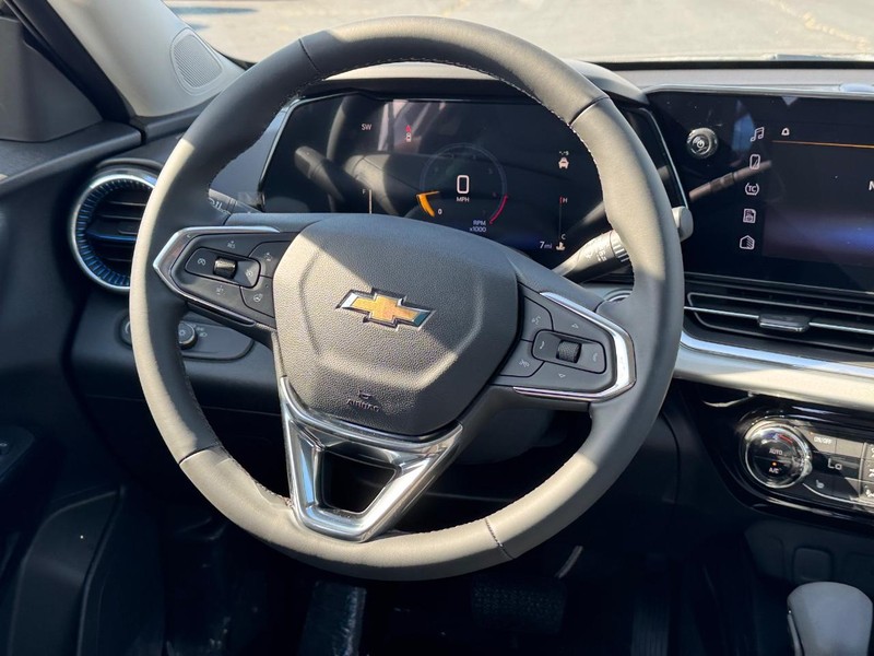 Chevrolet Trax Vehicle Full-screen Gallery Image 7