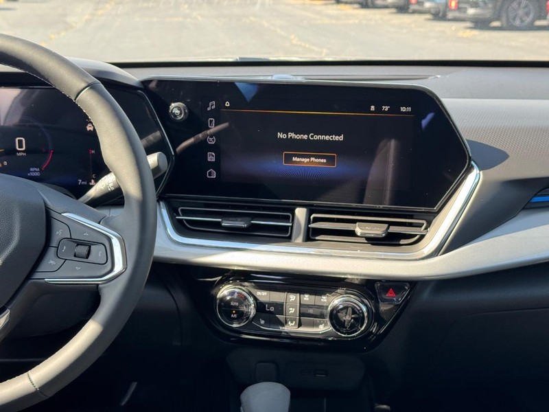 Chevrolet Trax Vehicle Full-screen Gallery Image 8