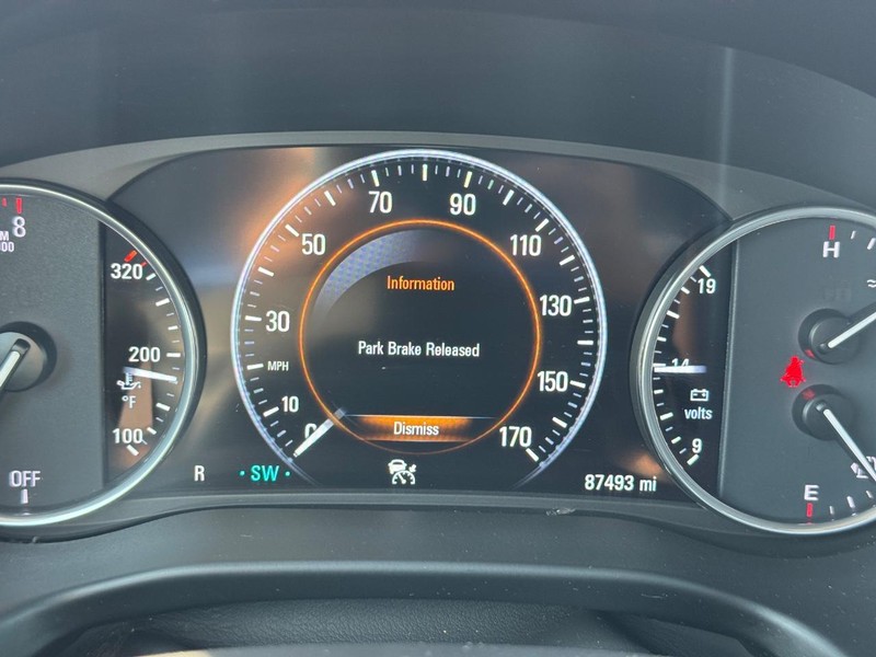 Buick Enclave Vehicle Full-screen Gallery Image 27