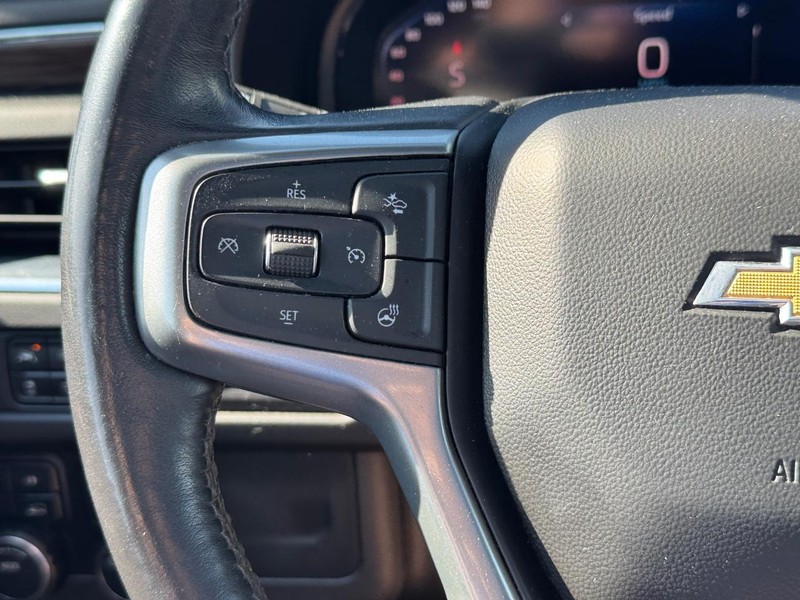 Chevrolet Tahoe Vehicle Full-screen Gallery Image 21