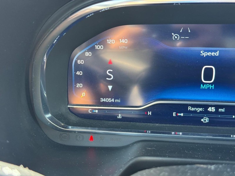 Chevrolet Tahoe Vehicle Full-screen Gallery Image 25