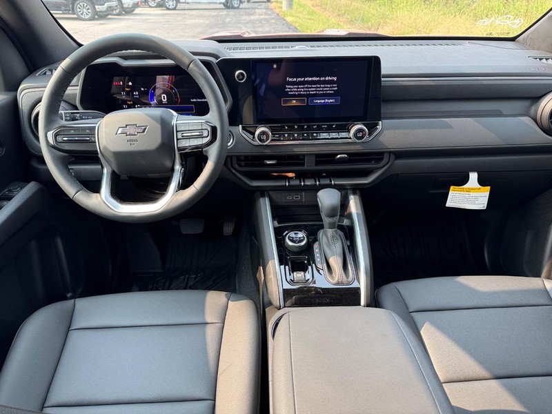 Chevrolet Colorado Vehicle Full-screen Gallery Image 6