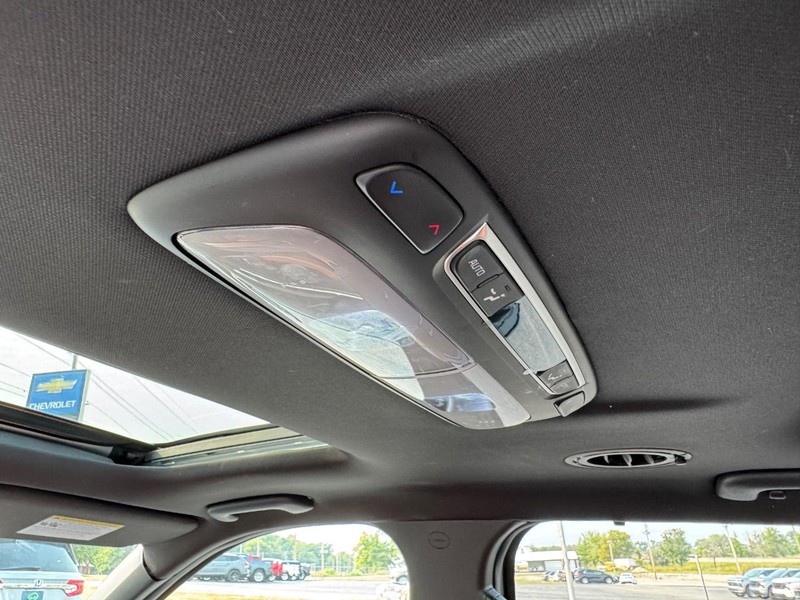 Kia Telluride Vehicle Full-screen Gallery Image 13