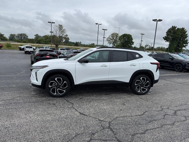 Chevrolet Trax Vehicle Full-screen Gallery Image 2