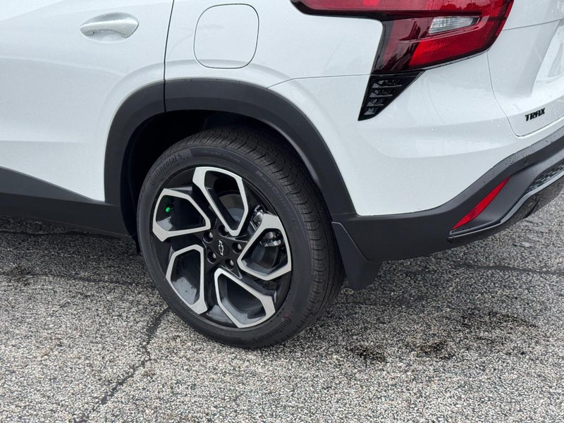 Chevrolet Trax Vehicle Full-screen Gallery Image 4