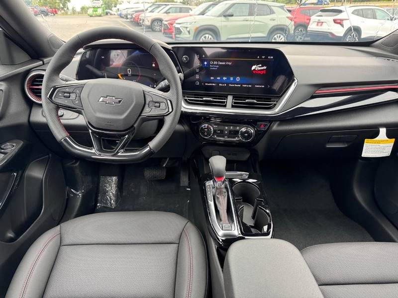 Chevrolet Trax Vehicle Full-screen Gallery Image 6