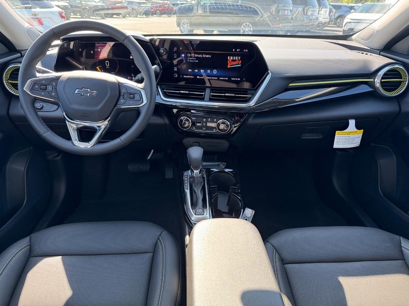 Chevrolet Trax Vehicle Full-screen Gallery Image 6