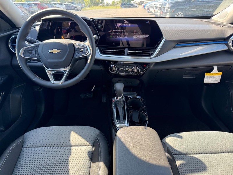 Chevrolet Trax Vehicle Full-screen Gallery Image 6