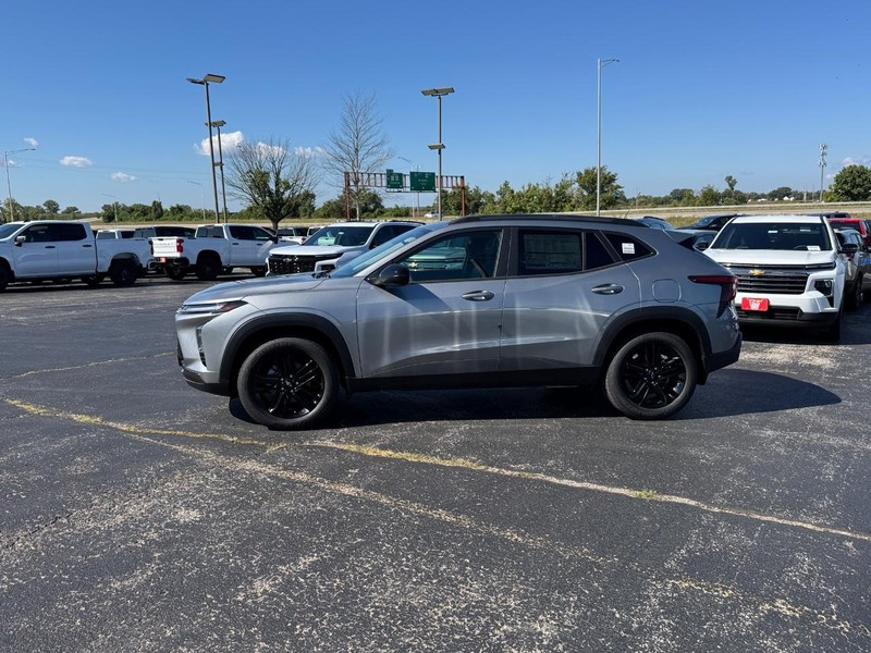 Chevrolet Trax Vehicle Full-screen Gallery Image 2